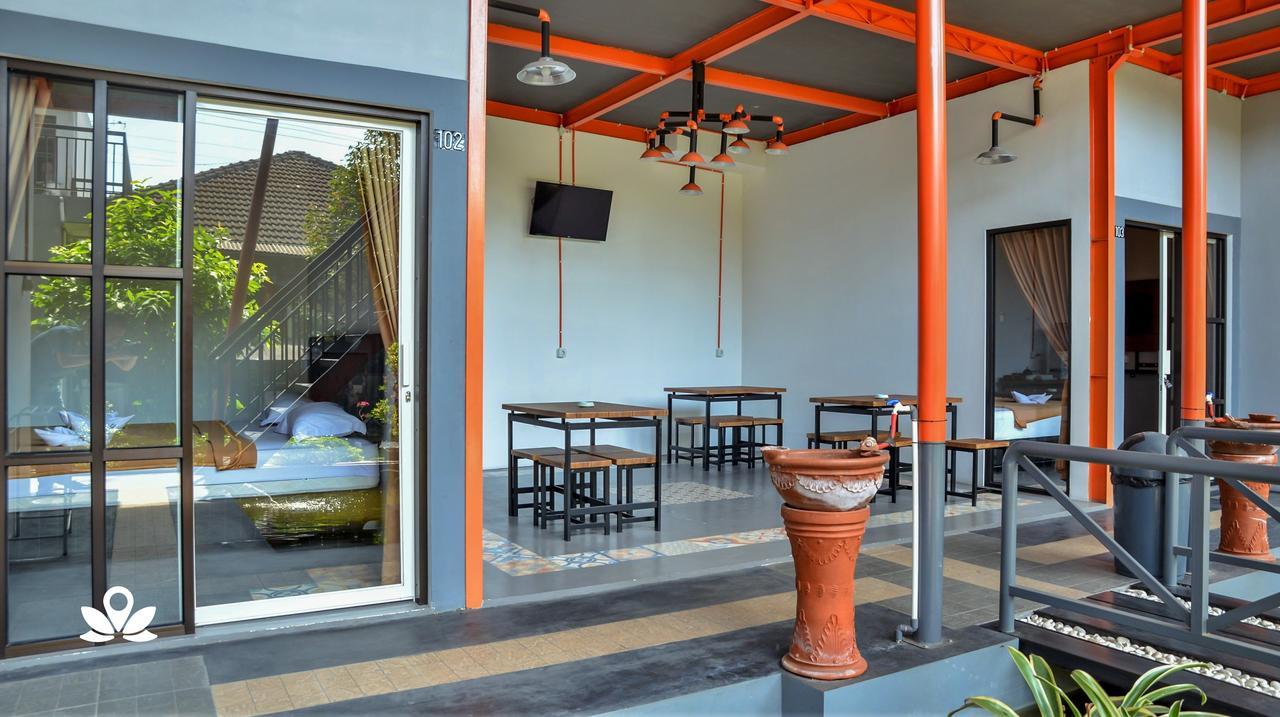 Ndalem Sorogenen Guesthouse Yogyakarta Luaran gambar
