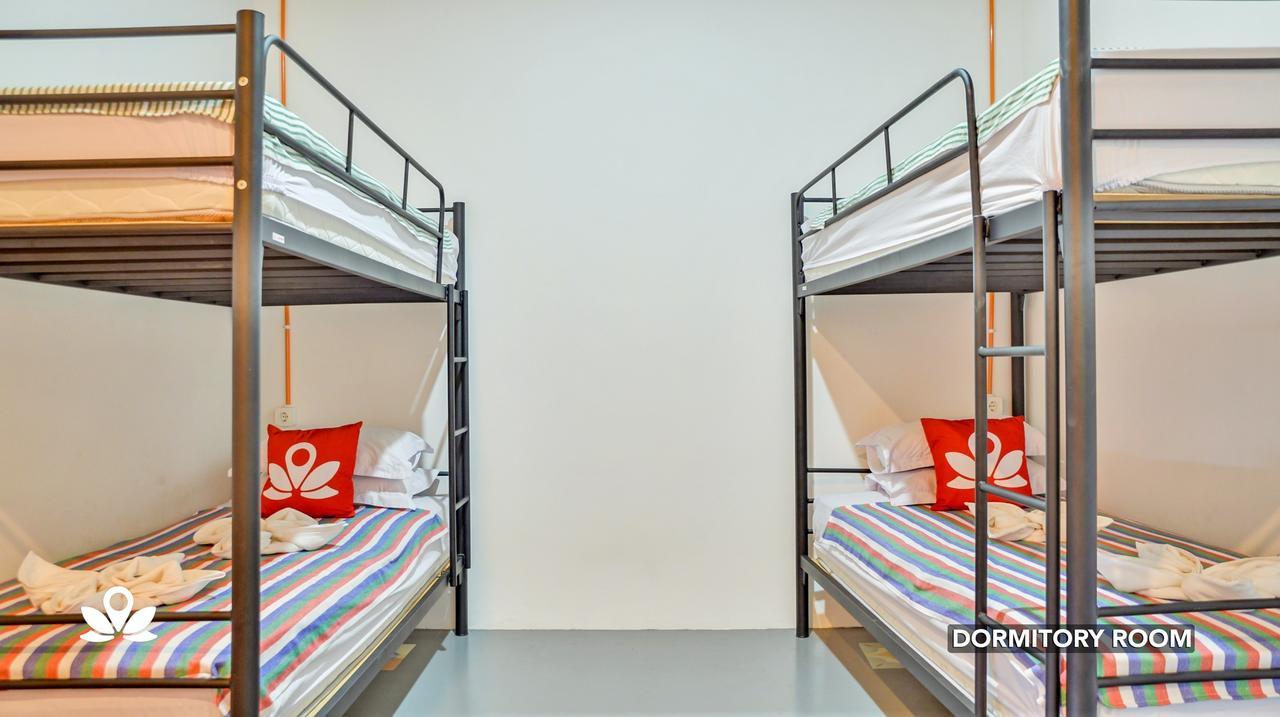 Ndalem Sorogenen Guesthouse Yogyakarta Luaran gambar